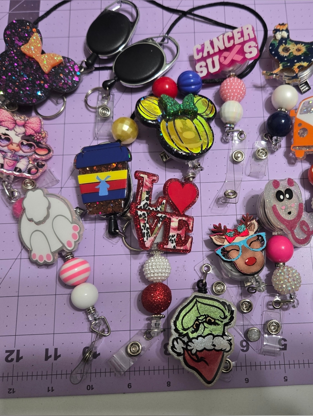 Lot Of Badge Reels Dutch Disney Medical Holiday Pumpkin Bucket